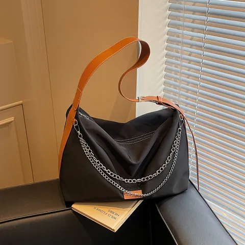 Damen Große Kapazität Nylon Tote Bag Braun PU Lederriemen Silberkette Schulter Umhängetasche Für Den Alltag Pendeln