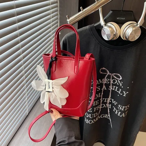 Borsa a Secchiello da Donna in Stile Coreano in Pelle PU Mini Borsa a Mano Minimalista Con Ciondolo a Fiore Tracolla per Uso Quotidiano