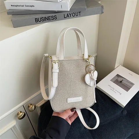 Mini Bolso de Mano de Lona y Cuero Patchwork para Mujer Con Amuleto de Corazón Bolso Bandolera Casual de Moda Bolso Pequeño