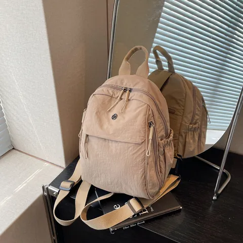 Sac à Dos en Nylon Mode pour Femmes Décontracté Vintage Sac d'École Étudiants Léger Durable Daypack Multi Poches