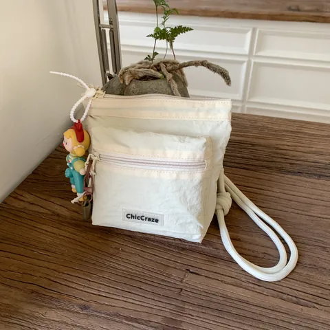 Borsa a Tracolla Casual da Donna in Nylon Stropicciato Piccola Borsa Porta Cellulare Con Cinturino in Corda Quadrata