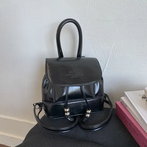 Retro College Style PU Leather Mini Backpack For Women Glossy Drawstring Bucket Bag With Cherry Charm Small Fashion Bag