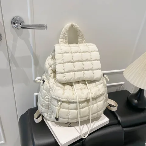 Women's Fashion Quilted Puff Cloud Backpack Large Capacity Nylon Padded Shoulder Bag For Casual Travel Daily Use Streetwear Daypack