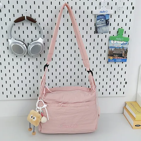 Große Kapazität Nylon Umhängetasche Casual Street Style Einfarbige Schultertasche Für Damen Leichte Messenger Bag Mit Stickerei