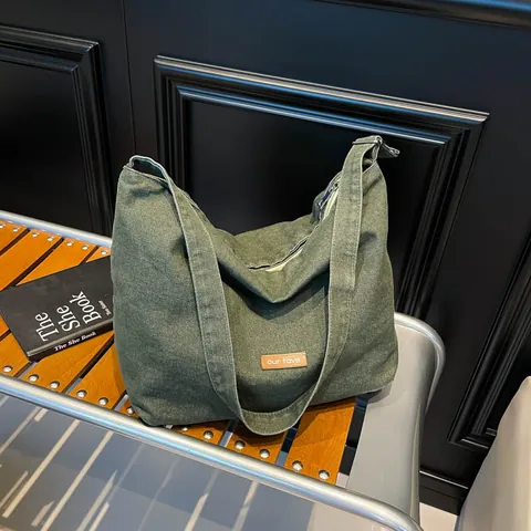 Retro Denim Tote Bag For Women Large Capacity Casual Denim Shoulder Crossbody Hobo Bag For Daily Use Commuting