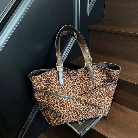 Dames Grote Capaciteit Luipaardprint Suède Tote Bag Vintage Straatstijl Schoudertas Met Magneetsluiting Voor Woon-werkverkeer
