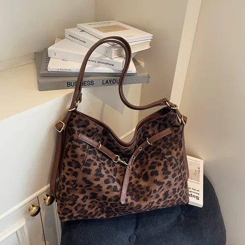 Retro Large Capacity Women Leopard Print Tote Bag PU Matte Suede Texture Underarm Shoulder Bag Casual Commuter Handbag
