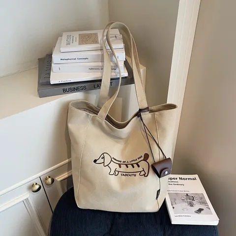 Borsa Tote in Tela a Grande Capacità per Donna Stile Coreano Ricamo Bassotto Borsa a Spalla Con Mini Ciondolo in Pelle