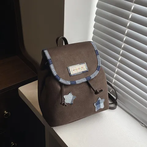 Mini Zaino Vintage in Pelle Scamosciata da Donna Retro Finitura Plaid Toppa a Stella Chiusura Coulisse Flap Zainetto Moda Casual