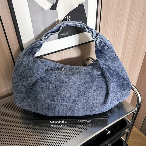 Casual Denim Tote Bag For Women Large Capacity Washable Hobo Shoulder Bag Streetwear Fashion Commuting Daily Handbag