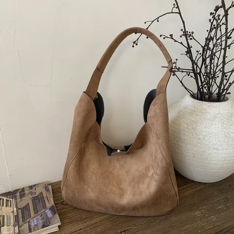 Borsa Hobo Grande In Pelle Scamosciata Da Donna Borsa A Tracolla Minimalista Con Borchie E Chiusura Magnetica