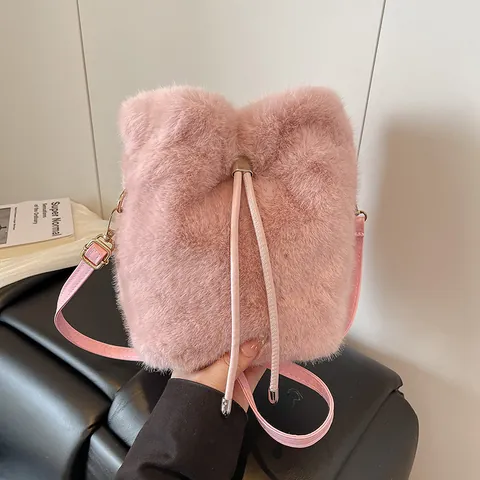 Women's Plush Faux Fur Bucket Bag Fashionable Drawstring Crossbody Shoulder Bag Autumn Winter Casual Daily Purse