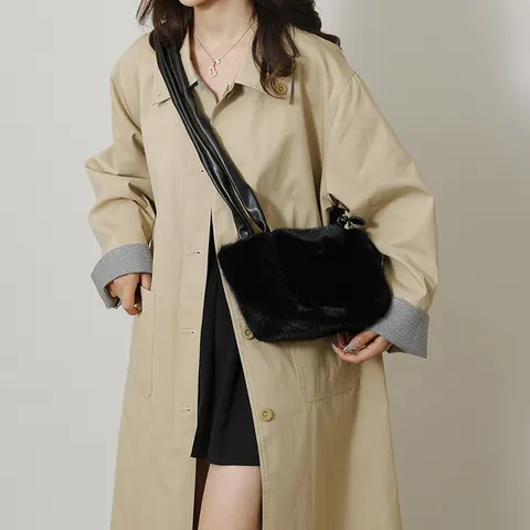 Bolso de Hombro de Peluche de Piel Sintética a la Moda para Mujer Asa Fruncida Bolso de Cubo Cálido de Invierno Color Sólido