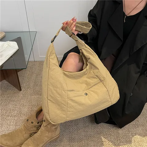 Bolso Tote Acolchado de Nailon de Gran Capacidad para Mujer Estilo Coreano Bolso de Hombro Color Sólido Correa Ajustable