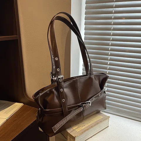Women Vintage PU Leather Underarm Bag Large Capacity Shoulder Tote Bag Retro Glossy Bag With Metal Buckle Eyelet Decor