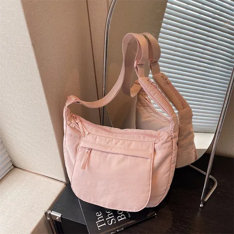 Damen Große Kapazität Einfarbige Nylon Schultertasche Minimalistische Hobo Umhängetasche Für Den Täglichen Weg Zur Arbeit Reise