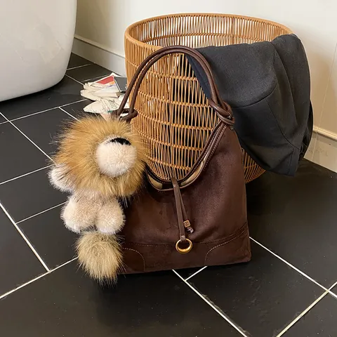 Vintage Large Capacity Suede Tote Bag Women Fashion Commuting Shoulder Bag With Lion Plush Pendant Retro Splicing Hobo Handbag