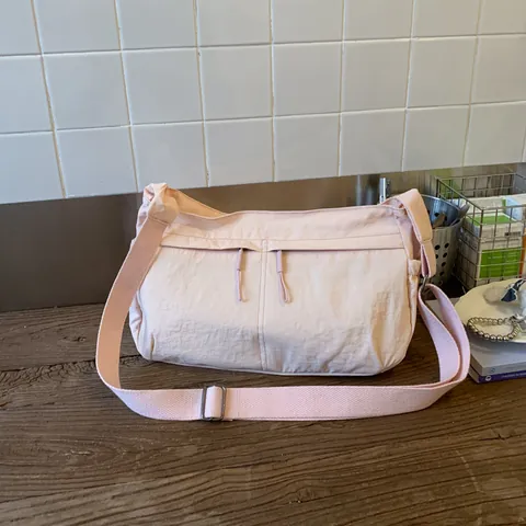 Minimalist Nylon Crossbody Bag For Women Casual Shoulder Bag With Adjustable Strap Lightweight Commuting Messenger Bag