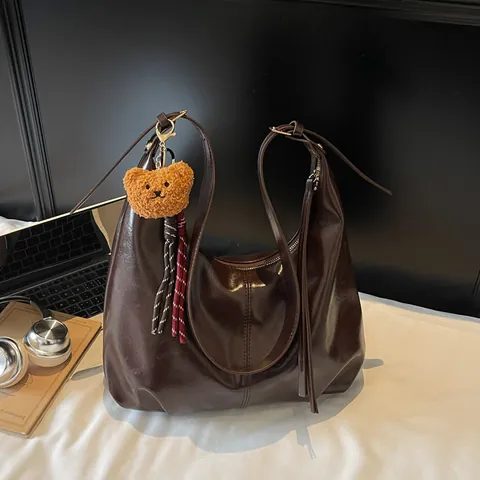 Retro PU Leather Large Capacity Hobo Shoulder Bag For Women Glossy Solid Color Half Moon Tote Bag With Plush Bear Pendant