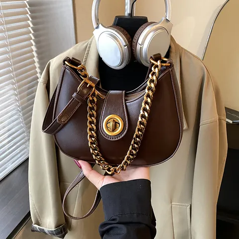 Vintage PU Leather Half Moon Hobo Bag For Women Minimalist Solid Color Shoulder Bag With Gold Metal Chain Underarm Bag