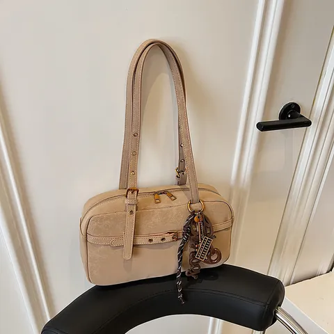 Bolso de Axila Vintage Gran Capacidad Mujer Bolso de Hombro Bolso de Mano Conmutador Boston Bolso Almohada Con Colgante Cuero PU