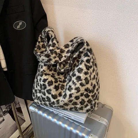 Damen Große Kapazität Plüsch Tote Bag Einfach Leopardenmuster Wollen Schultertasche Herbst Winter Lässig Unterarm Beutel Set Handtasche