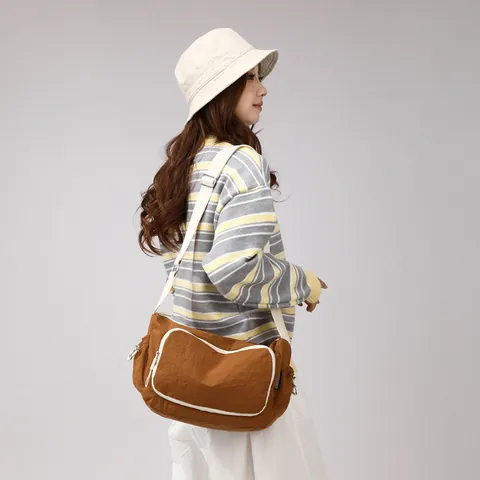 Bolso Bandolera de Nailon y Tela Lavada de Gran Capacidad para Mujer Bolso Mensajero de Estilo Coreano de Moda con Correa Ajustable Color Sólido Mochila Diaria Casual