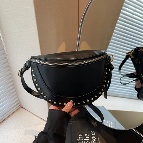 French Vintage Rivet Half Moon Crossbody Bag For Women PU Leather Adjustable Strap Solid Color Fashion Shoulder Bag Daily Casual Purse
