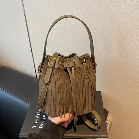 Bolso Bombonera de Cuero PU con Borlas Vintage para Mujer Bolso de Hombro Bohemio con Cordón Bolso Cruzado para Uso Diario