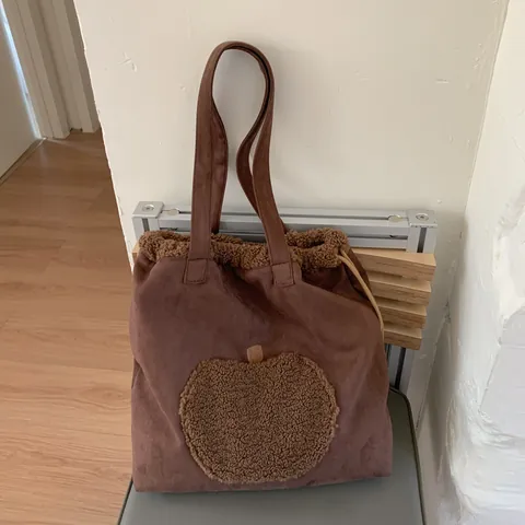 Borsa Tote da Donna Vintage di Grande Capacità in Pelle Scamosciata Sherpa Con Motivo a Cuore Borsa a Tracolla Pendolare Invernale