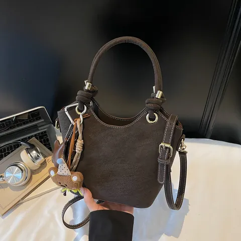 Vintage Frosted PU Leather Bucket Bag For Women Minimalist Solid Color Handbag With Cute Bear Charm Crossbody Shoulder Bag