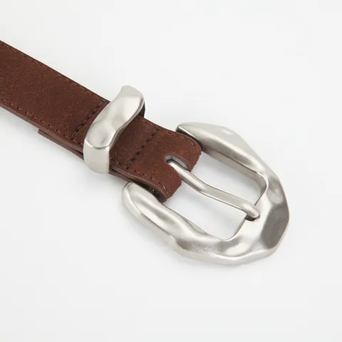 Cintura da Donna in Pelle di Vacchetta Vintage Minimalista con Fibbia Irregolare in Lega Argento Smerigliata Cinturino in Vita Caffè