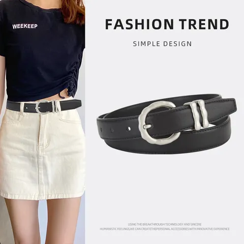 Cintura da Donna alla Moda in Pelle di Vacchetta Minimalista con Fibbia in Lega a Onde Nero Sottile per Jeans Accessorio Versatile