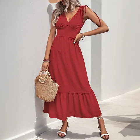 Elegante Vestito Lungo Maxi Rosso Scollo a V Senza Maniche con Volant Spalline Annodate Schiena Scoperta Stile Resort Estivo per Donna