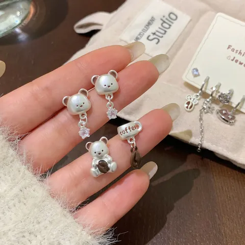 Set di Orecchini Orso Caffè Con Perno in Argento Sterling 925 Lega Smalto Tazza Stella Zirconia Orecchini a Bottone Donna