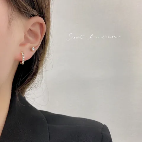 Minimalistische Legierung Zirkonia Ohrringe Set Mit 925 Sterling Silber Ohrstecker-Stift Polierte Creolen Ohrstecker Damen Schmuck