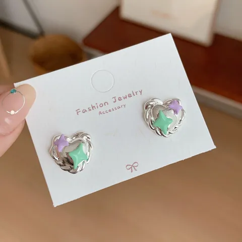 Frische Süße Herz Stern Ohrstecker Mit Silber Ohrstecker-Stift Legierung Emailliert Lila Grün Stern Zarter Schmuck Für Damen