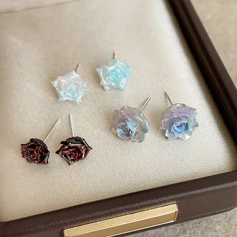 Vintage Palace Style Resin Rose Stud Earrings For Women Gradient Floral Copper Post Light Luxury Fashion Jewelry Accessory