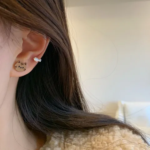 Süße Cartoon Katze Pfote Kleiner Fisch Ohrstecker Mit 925 Sterling Silber Ohrstecker-Stift Süße Legierung Emailliert Tier Ohrringe Schmuck Damen