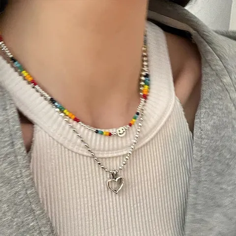 Parure de Collier Double Couche en Alliage Plqué Or Cristal Coloré Visage Souriant et Cœur Creux Bijoux de Mode pour Femme