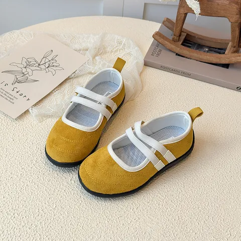 Girls Mary Jane Shoes Kids Retro Faux Suede Flat Shoes With Elastic Cross Straps Pink Red Blue Yellow Casual Walking Sneakers