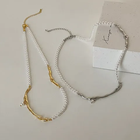 Collana a Giunzione Vintage Elegante in Metallo Organico Irregolare e Perle Bianche Choker Catena da Clavicola per Donna Regalo Gioielli Oro Argento