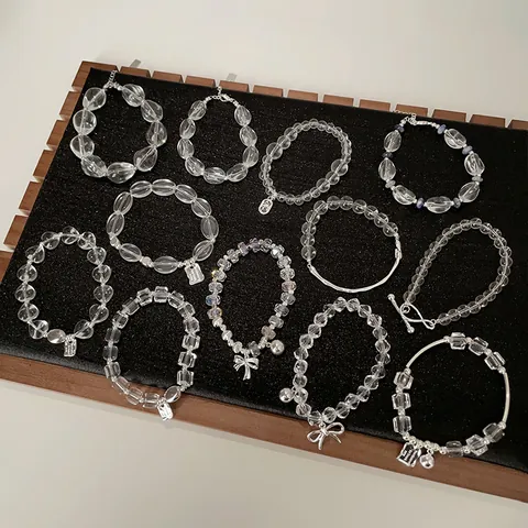 Minimalistisches Transparentes Kristallperlen Armband Für Damen Vergoldet Elegant Mode Herz Schleife Anhänger Verstellbare Handkette Schmuck Geschenk