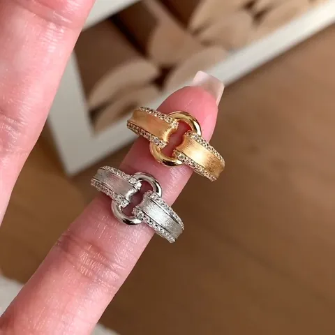Bague Vintage pour Femme Métal Brossé Boucle Entrelacée Plaqué Or Argent Zirconium Élégant Bijoux de Doigt Cadeau