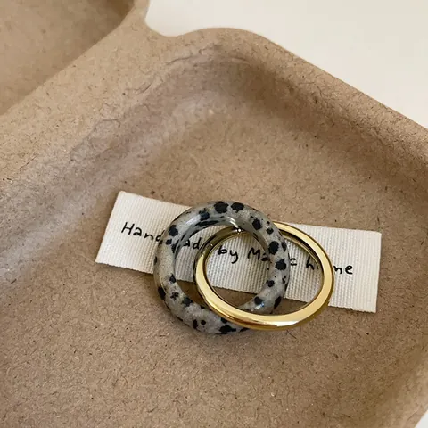 Vintage Interlocking Double Band Rings For Women Gold Plated Metal Dalmatian Spot Stone Geometric Minimalist Finger Ring