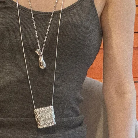 Women's Metal Woven Mini Bag Pendant Long Necklace Minimalist Fluid Water Drop Liquid Metal Real Gold Plated Sweater Chain Jewelry