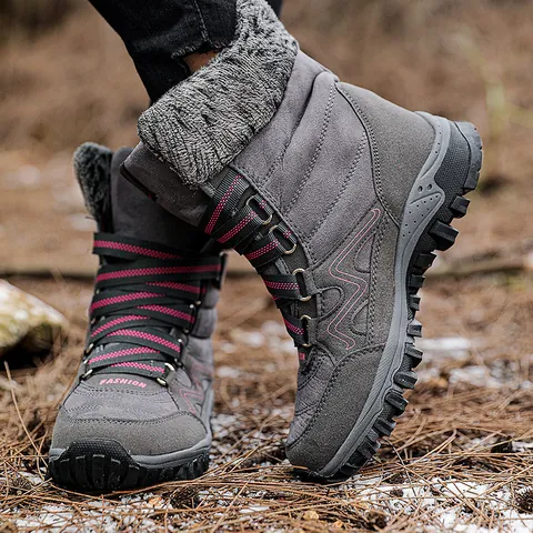 Bottes de Neige d'Hiver pour Femmes Doublées de Fausse Fourrure Chaudes Tige Haute Antidérapantes Imperméables Bottines Extérieures Décontractées