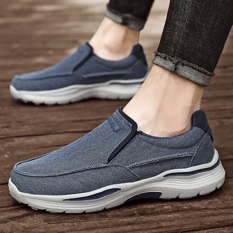 Men's Casual Canvas Slip-on Loafers Breathable Lightweight Mesh Lining EVA Sole Comfort Walking Shoes Outdoor Daily Footwear