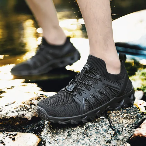 Men Outdoor Breathable Mesh Sneakers Quick-Drying Wading Shoes Lightweight Non-Slip Hiking Sport Shoes Rubber Sole Water Trekking Shoes