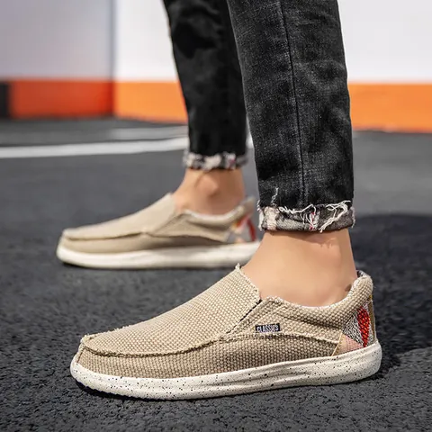 Men's Casual Canvas Slip-On Loafers Breathable Lightweight Walking Shoes With Bohemian Embroidered Heel And Ink Splatter EVA Sole